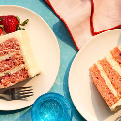 Strawberry-vanilla Cake