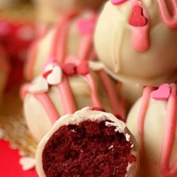 Red Velvet Cake Truffles (3-ingredients)