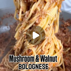 Mushroom &amp; Walnut Bolognese