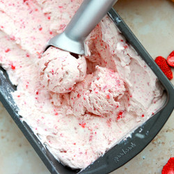 No-churn Strawberry Ice Cream Recipe