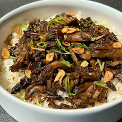 Mushroom Adobo With Sinangag (fried Garlic Rice)