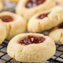 Raspberry Thumbprint Cookies