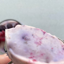 High-protein Yoghurt Jelly With Real Berries