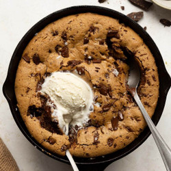 Healthy Gooey Cookie Skillet