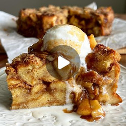 Apple Pie Bread Pudding