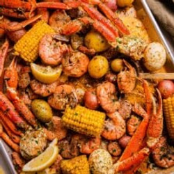Cajun Seafood Boil With Garlic Butter Sauce