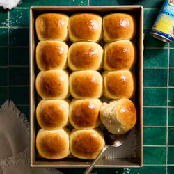 Sourdough Discard Hawaiian Rolls