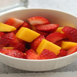 Strawberry Mango Mint Smoothie