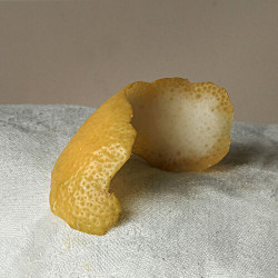 Juicy &amp; Sour Lemon Cake