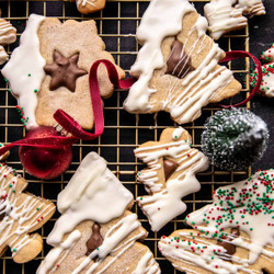 Easy Decked Out Christmas Tree Cookies