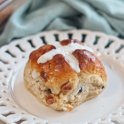 Gluten Free Hot Cross Buns