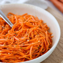 Raw Carrot Salad With Dill And Lemon