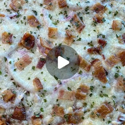 Chicken Crust Pizza