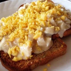 Eggs A La Goldenrod