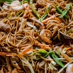 Filipino Noodles With Pork And Shrimp (pancit Canton)