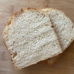 Softest Sourdough Sandwich Bread (updated)