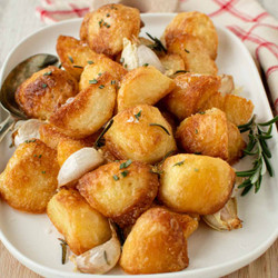 Roasted Potatoes With Garlic And Rosemary