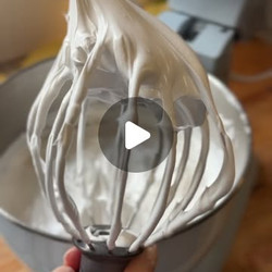 Nanny Connie's Marshmallow Frosting