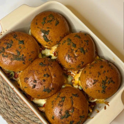 Nacho Cheese Chicken Slider Buns