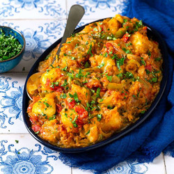 Dopiazeh Aloo (persian Potato Curry)