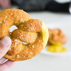 Low Carb Pretzels (no Fathead!)