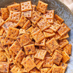 Seafood Boil Crackers