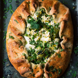 Pea, Herb And Mozzarella Pie