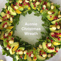 Aussie Summer Wreath With Mango, Avocado And Macadamias salad