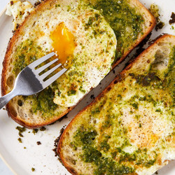 Pesto Egg-in-a-hole