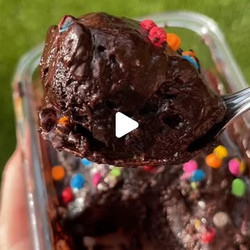 Cosmic Baked Oats With Brownie Batter Topping