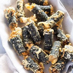 Gimmari (fried Seaweed Roll)