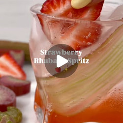 Strawberry Rhubarb Spritz