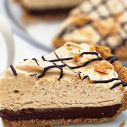 Black-bottom Peanut Butter Mousse Pie