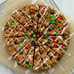 M&amp;M’s Cookie Cake