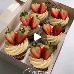 Summer Victoria Sponge CupCakes With Strawberry filling And Fresh Cream