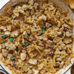 Creamy Tuscan Chicken Pasta With Sun Dried Tomatoes