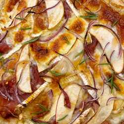 Apple Brie &amp; Hot Honey Sourdough Pizza
