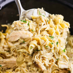 Crockpot Chicken And Noodles