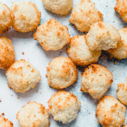 Dairy-free Coconut Macaroon Cookies