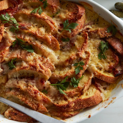 Croque-monsieur Breakfast Casserole