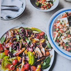 Tomatoes with sumac onions and pine nuts - Ottolenghi