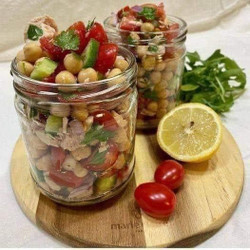 Simple Summery Mediterranean Salad Jars