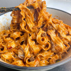 Sweet Chili Tahini Noodles