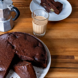 Pear, Cocoa and Garam Masala Spice Cake