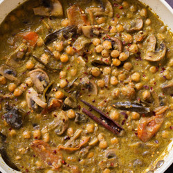 Andhra Green Chili Chickpeas Curry With Cilantro Mint Chili Sauce