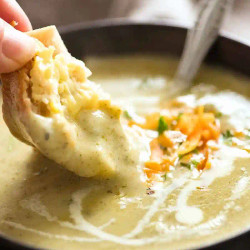 Easy Broccoli Cheese Soup