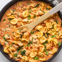 Italian Chicken Tortellini Skillet