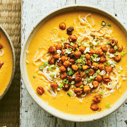 Sweet Potato Gochujang Soup With Crispy Chickpeas