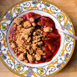 Easy Stovetop Fruit Crisp Recipe