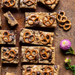 Chocolate Peanut Butter Pretzel Blondies